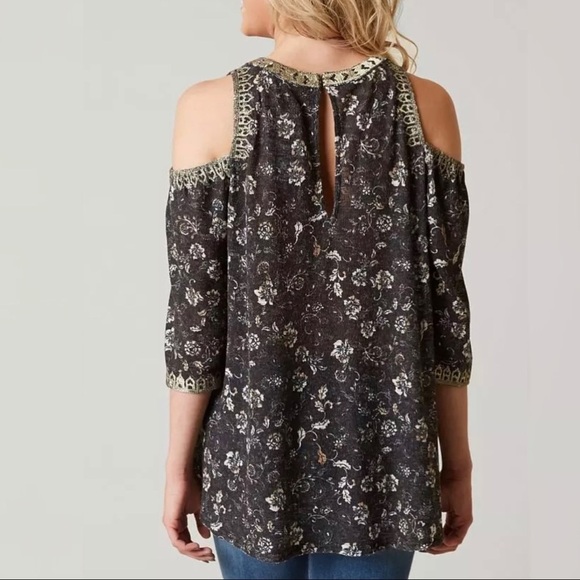 BKE Bohemian Blouse Floral Knit Cold Shoulder Embroidered Boho Women’s Small S - Picture 3 of 14